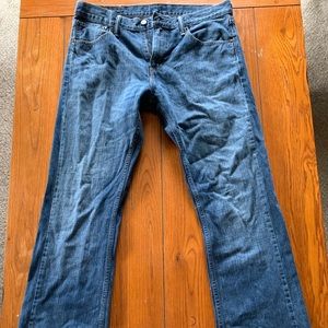 Levi 527 jeans